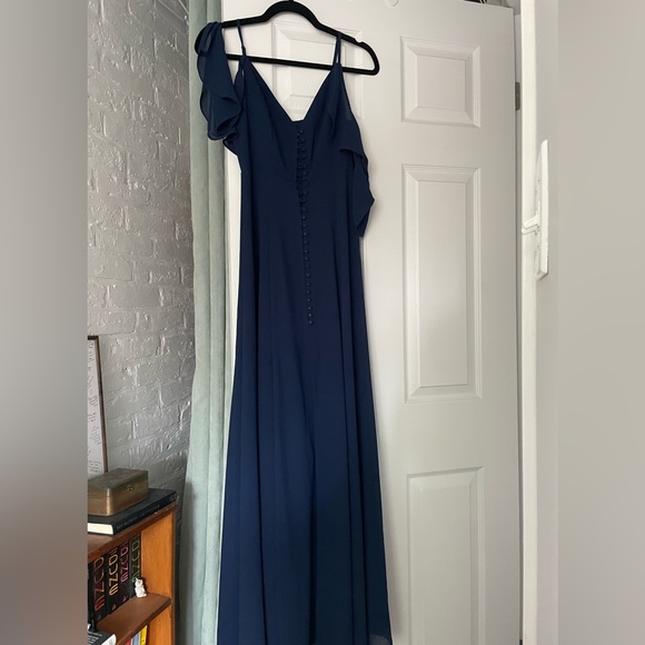 *SOLD* Lulus Maxi Dress - Picture 3 of 7